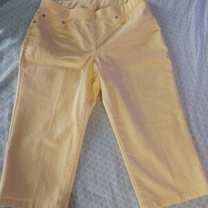 Women's Capri Pants Stretch Yellow Petite